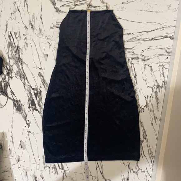 ☀️👗NWOT H&M sexy velvet dress straps in rhinestone chain crossed at back☀️ - Picture 10 of 11